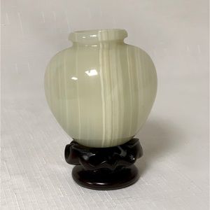 🆕 VINTAGE Rare Japanese Jade Green Onyx Flower Vase Jar Stand Collectible Asian